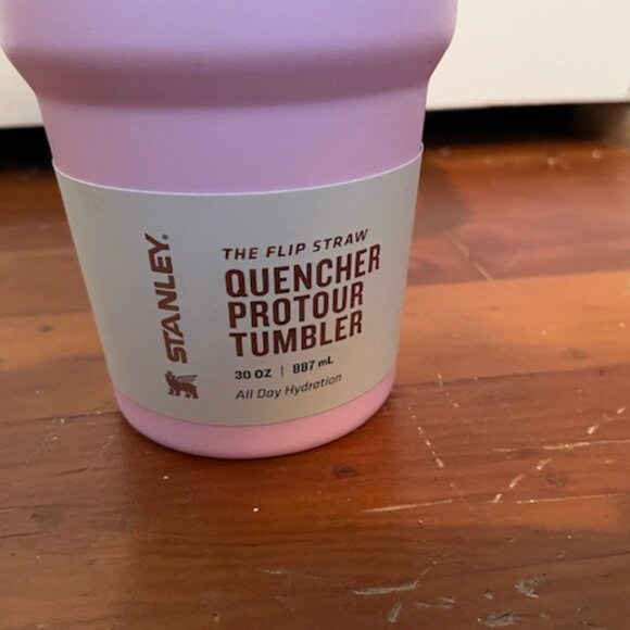 NEW Stanley Flip Straw Quencher Protour Tumbler Cherry Blossom Water Bottle Pink - Picture 3 of 13